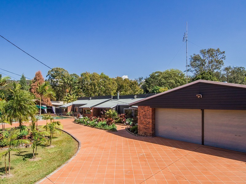 72 Coorabin Court, Tallebudgera QLD 4228