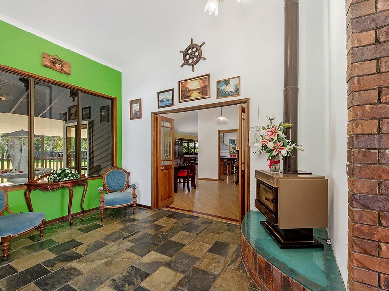 72 Coorabin Court, Tallebudgera QLD 4228