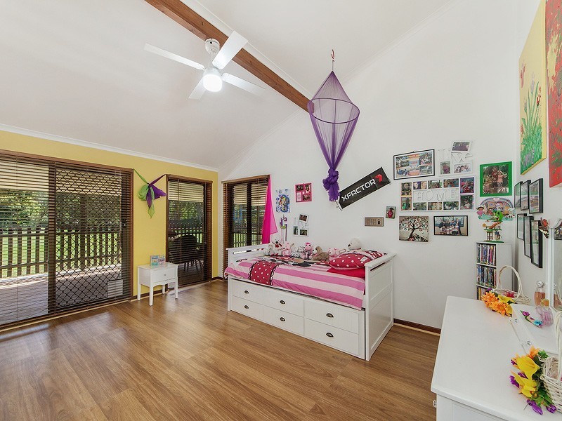 72 Coorabin Court, Tallebudgera QLD 4228