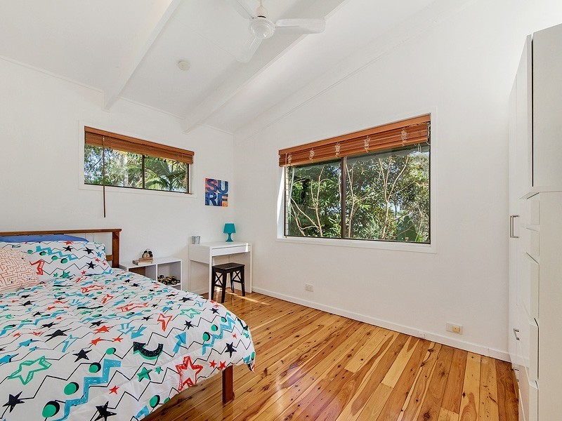 10 Timbertop Mead, Burleigh Heads QLD 4220