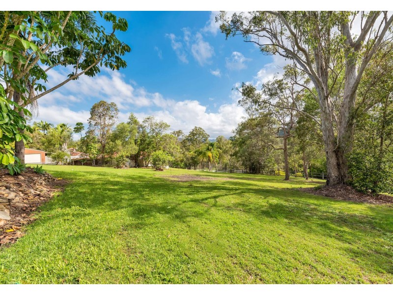47 Bonogin Road, Mudgeeraba QLD 4213