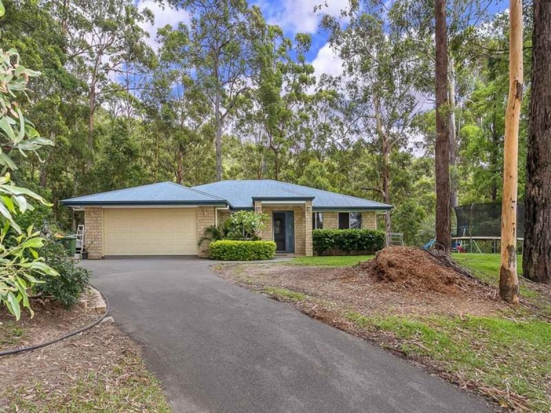 31 Tanaka Avenue, Bonogin QLD 4213