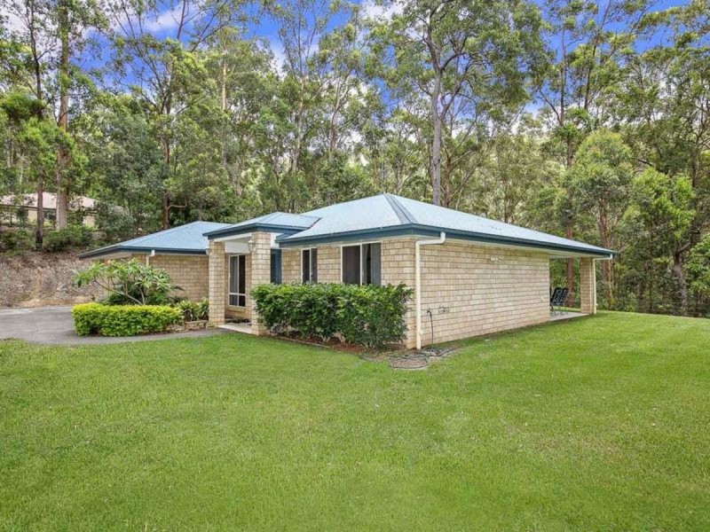 31 Tanaka Avenue, Bonogin QLD 4213