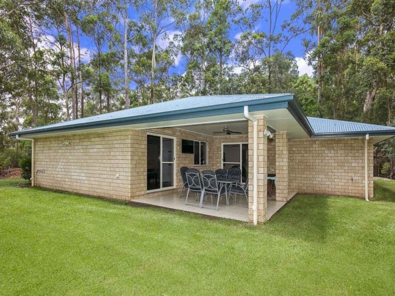 31 Tanaka Avenue, Bonogin QLD 4213