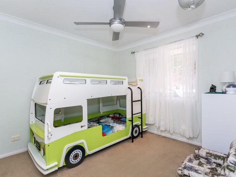 31 Tanaka Avenue, Bonogin QLD 4213