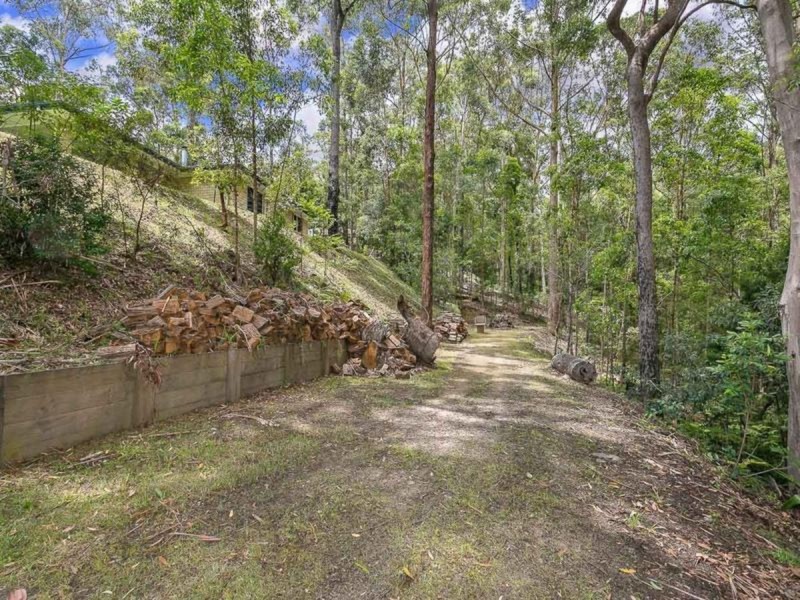 31 Tanaka Avenue, Bonogin QLD 4213