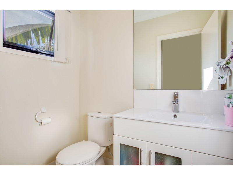 2/119 Minnie Street, Southport QLD 4215