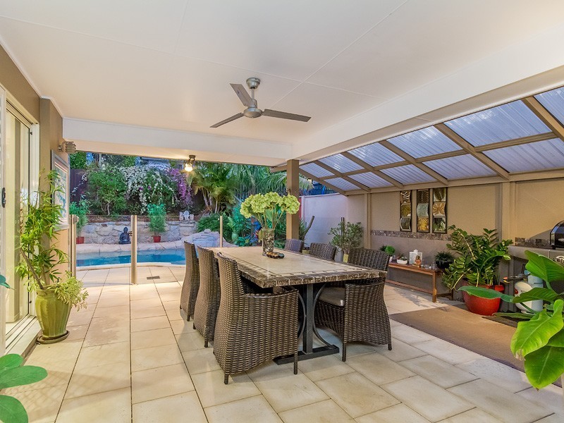 12 Frog Rock Crescent, Reedy Creek QLD 4227