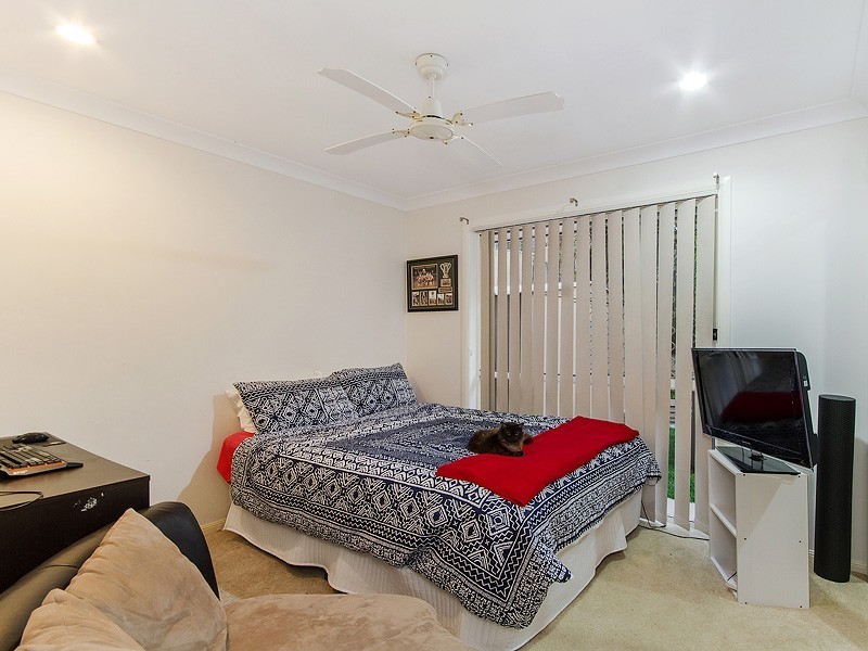 12 Frog Rock Crescent, Reedy Creek QLD 4227