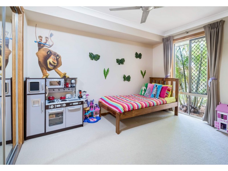 8B Leopardwood Circuit, Robina QLD 4226