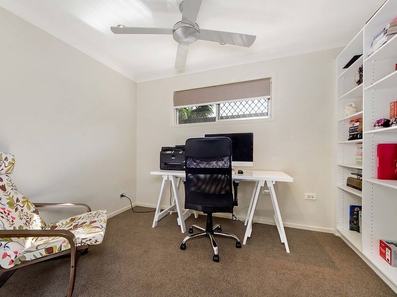 13 Boongala Road, Broadbeach Waters QLD 4218