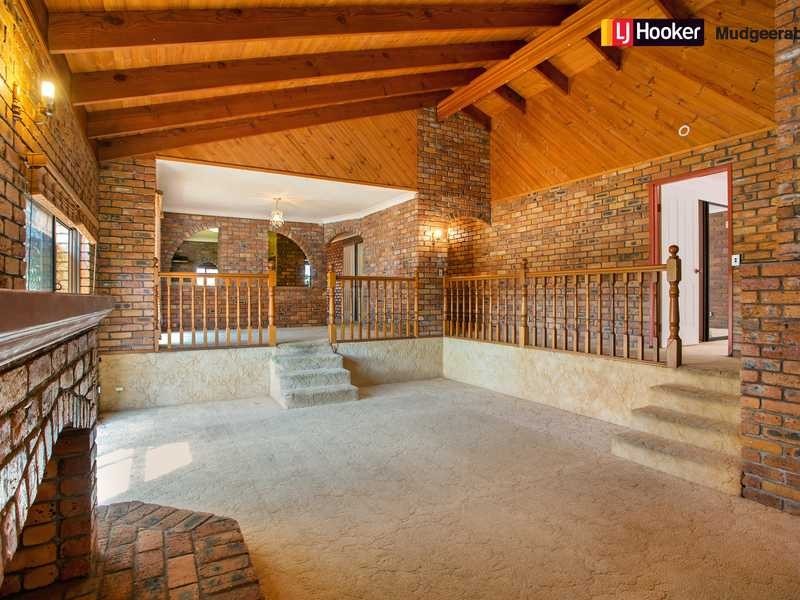 16 Mataranka Drive, Worongary QLD 4213