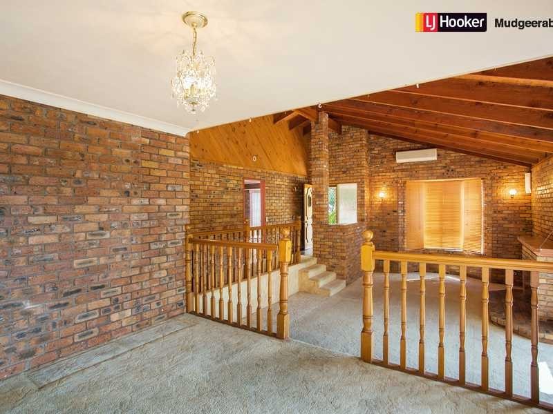 16 Mataranka Drive, Worongary QLD 4213