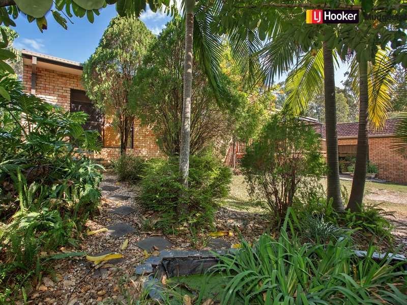 16 Mataranka Drive, Worongary QLD 4213