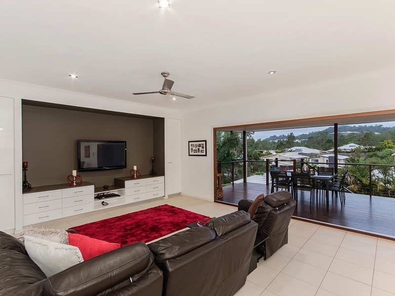 44 York Creek Crescent, Reedy Creek QLD 4227