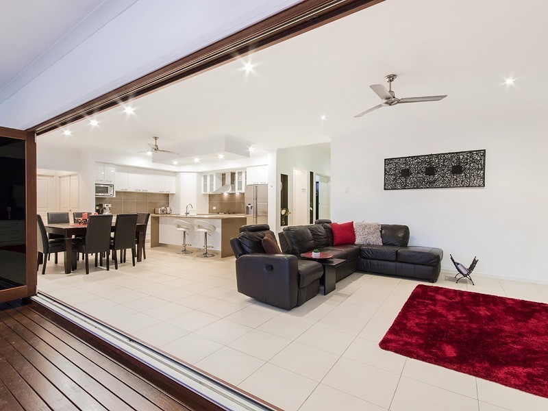 44 York Creek Crescent, Reedy Creek QLD 4227