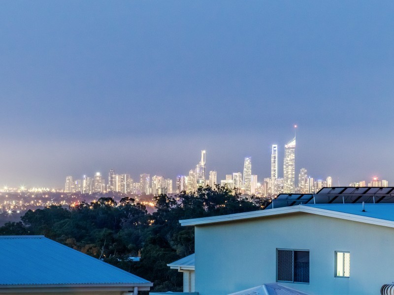 37 Golden Grove Boulevard, Reedy Creek QLD 4227