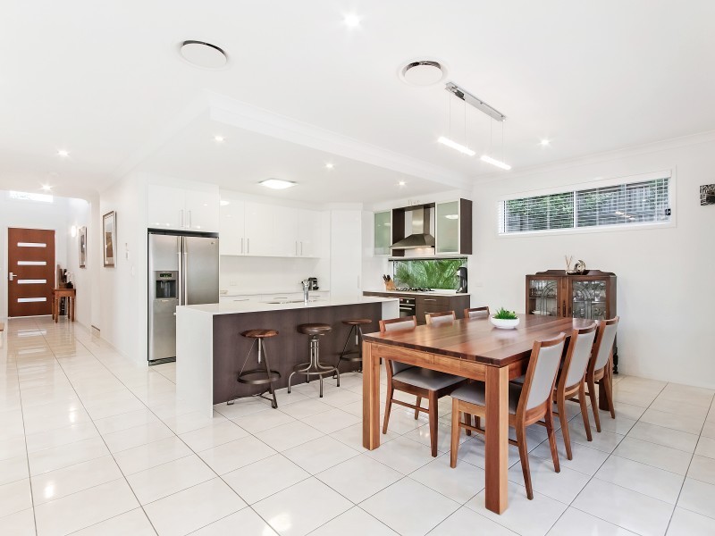 37 Golden Grove Boulevard, Reedy Creek QLD 4227