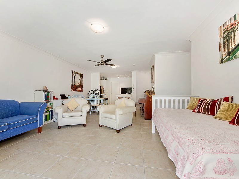 10/6-10 Bourton Road, Merrimac QLD 4226