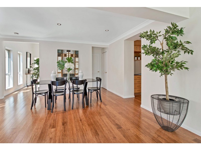 3/3 Robina Town Centre Drive, Robina QLD 4226