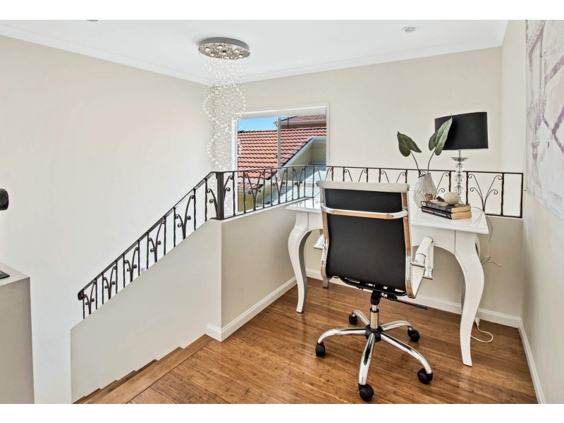 3/3 Robina Town Centre Drive, Robina QLD 4226