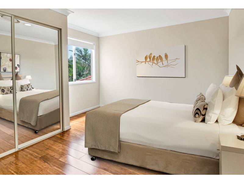 3/3 Robina Town Centre Drive, Robina QLD 4226