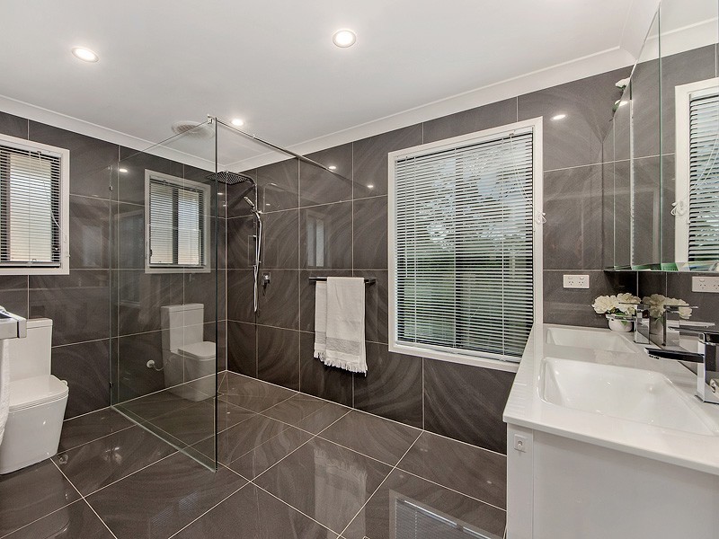 14-16 Forest Ridge Drive, Bonogin QLD 4213