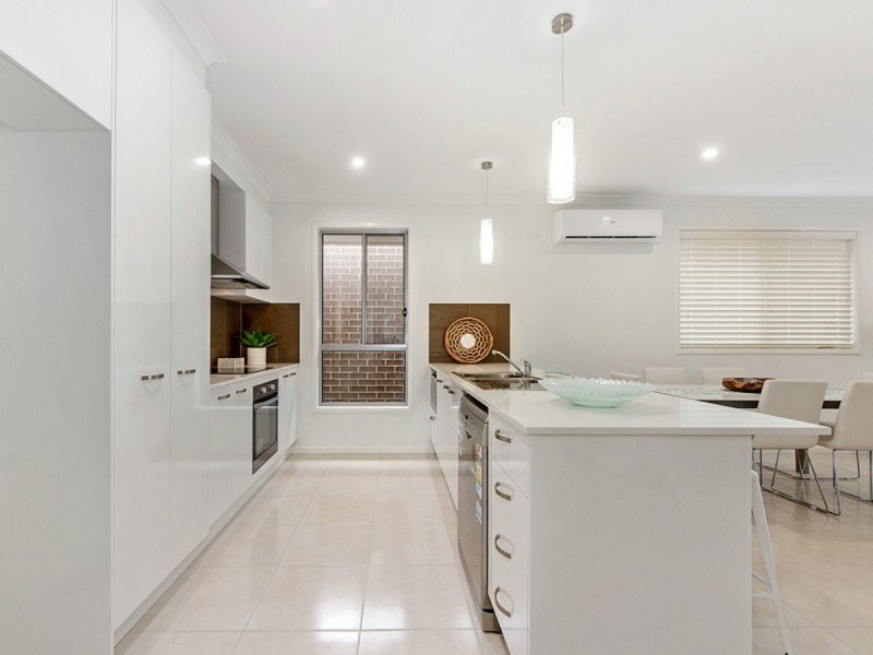 9 Eden Circuit, Reedy Creek QLD 4227