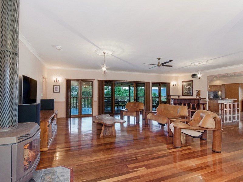 65 Sunray Drive, Bonogin QLD 4213