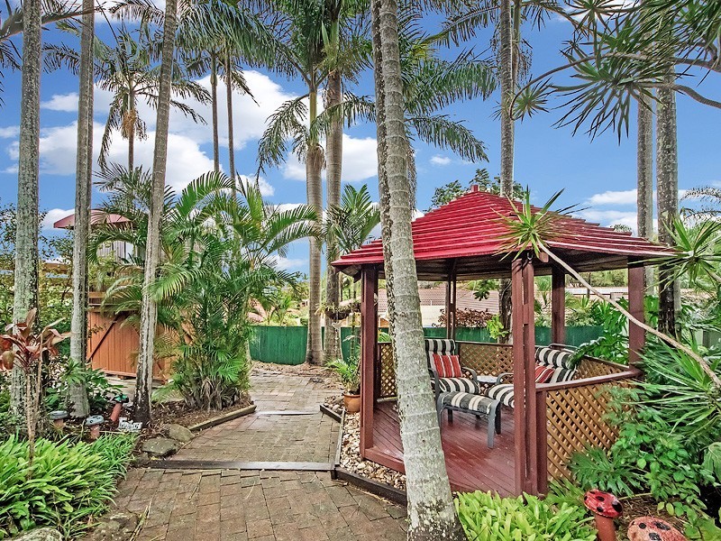 6 Turnberry Court, Robina QLD 4226