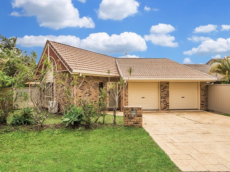 16 Birkdale Street, Robina QLD 4226