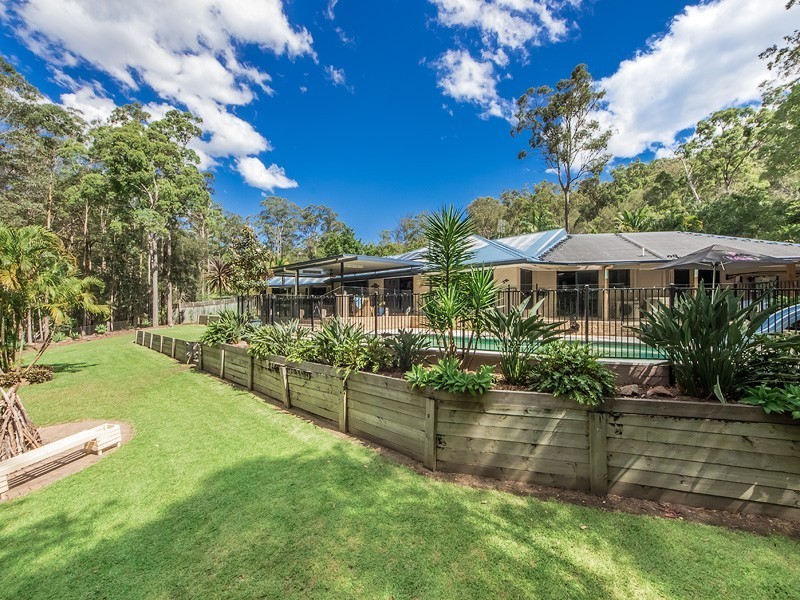 10-12 Pebble Creek Road, Bonogin QLD 4213