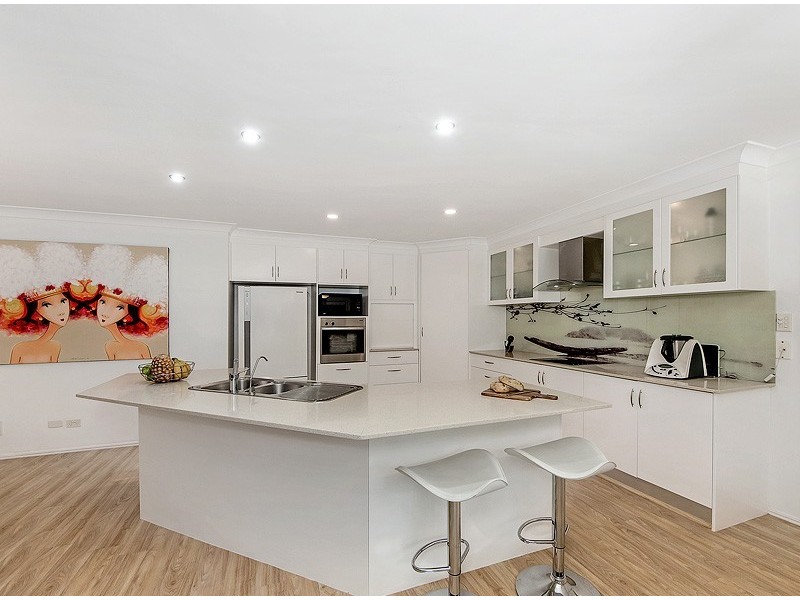 10-12 Pebble Creek Road, Bonogin QLD 4213