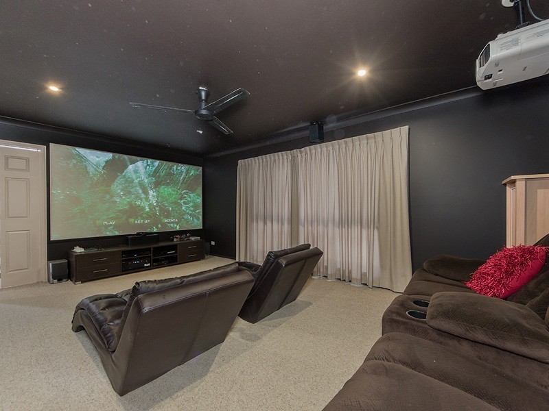 10-12 Pebble Creek Road, Bonogin QLD 4213