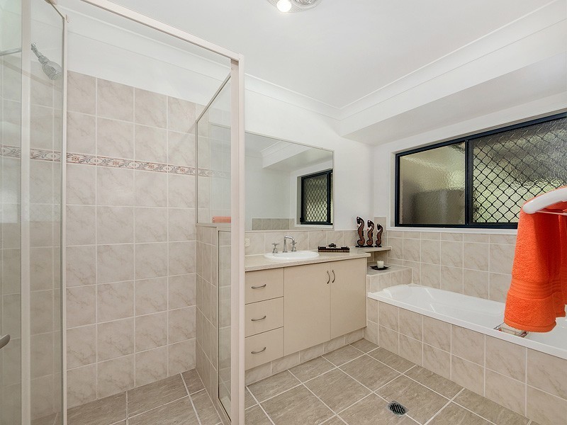 10-12 Pebble Creek Road, Bonogin QLD 4213