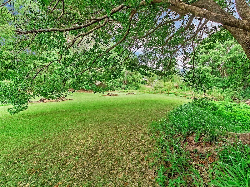 37 Golden Valley Road, Tallebudgera Valley QLD 4228