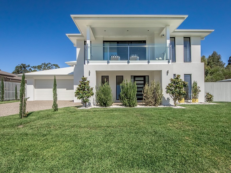 27 Sky Royal Terrace, Burleigh Heads QLD 4220