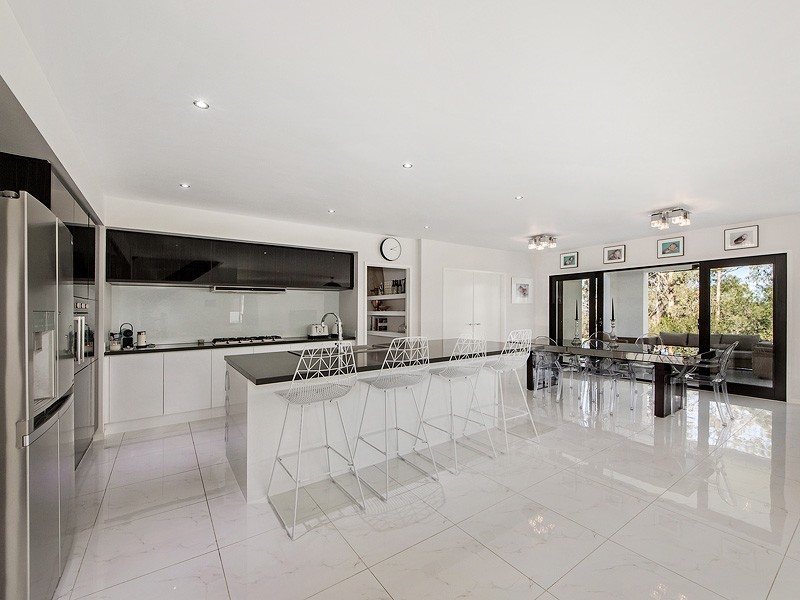 27 Sky Royal Terrace, Burleigh Heads QLD 4220