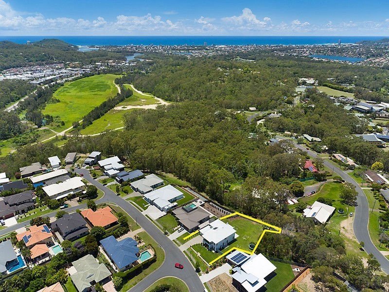 27 Sky Royal Terrace, Burleigh Heads QLD 4220