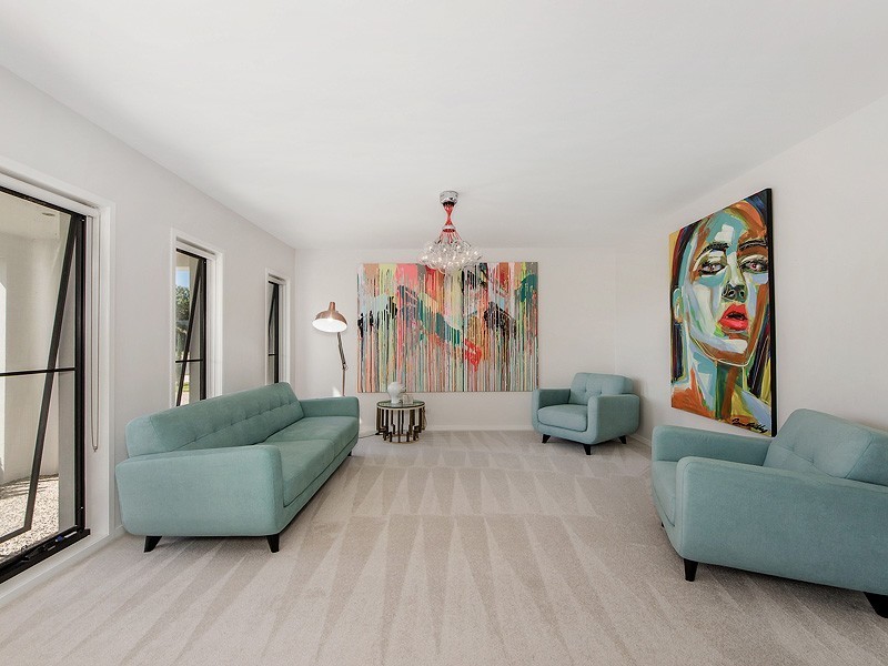 27 Sky Royal Terrace, Burleigh Heads QLD 4220