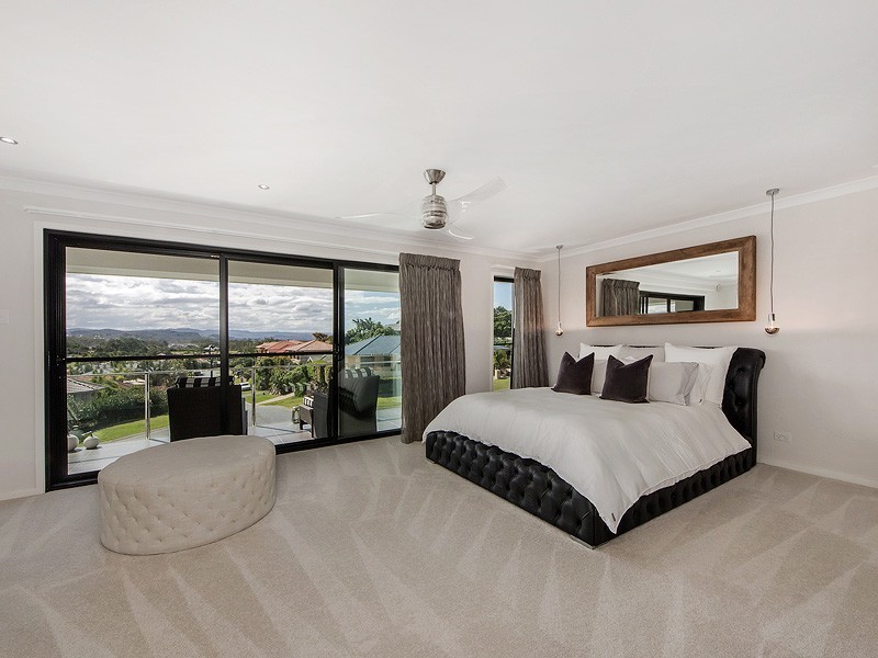 27 Sky Royal Terrace, Burleigh Heads QLD 4220