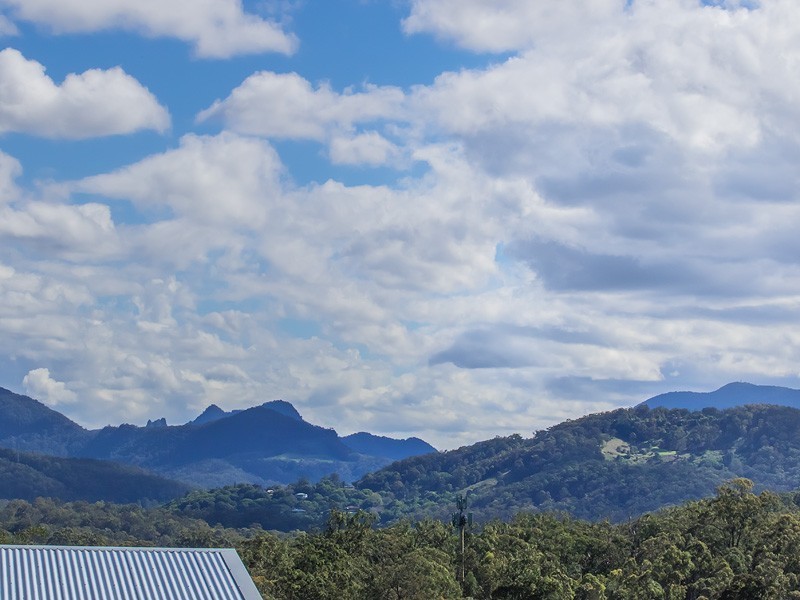 27 Sky Royal Terrace, Burleigh Heads QLD 4220