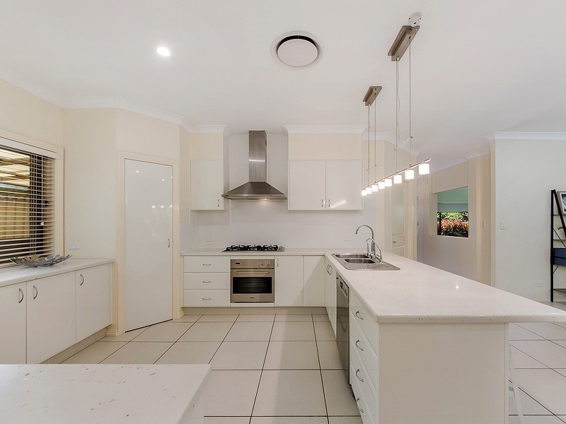 18 Cordyline Drive, Reedy Creek QLD 4227