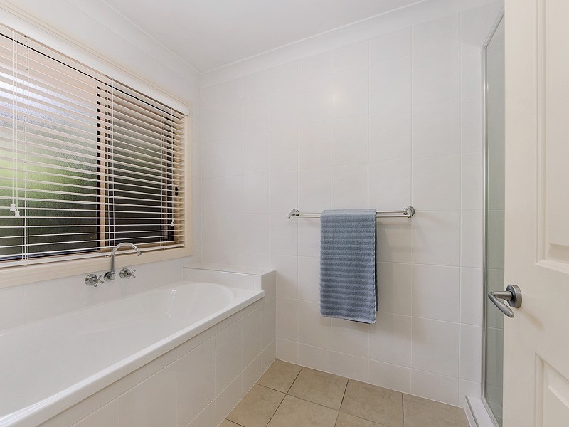 18 Cordyline Drive, Reedy Creek QLD 4227