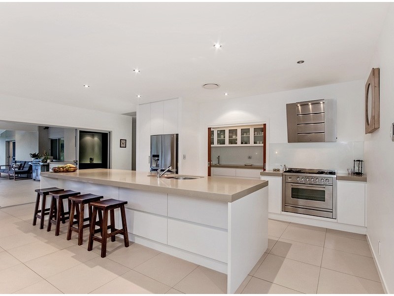 1 Dungogie Drive, Tallebudgera QLD 4228