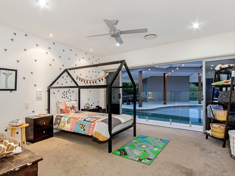 1 Dungogie Drive, Tallebudgera QLD 4228