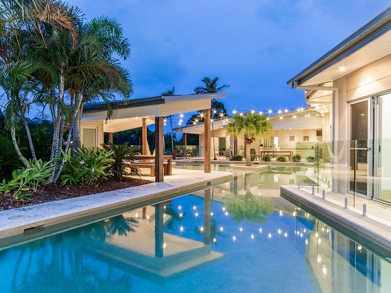 1 Dungogie Drive, Tallebudgera QLD 4228