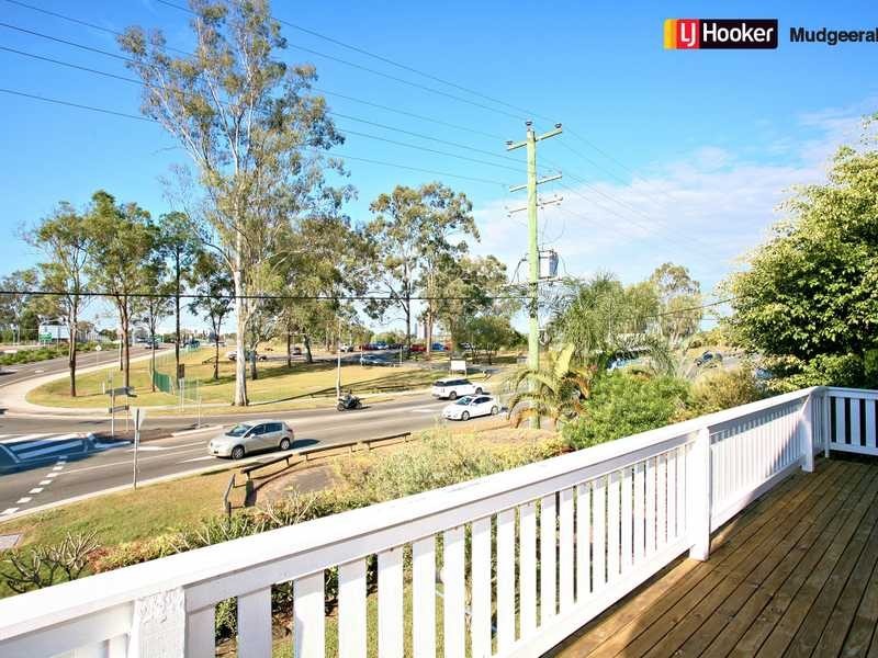 2 Regency Place, Mudgeeraba QLD 4213