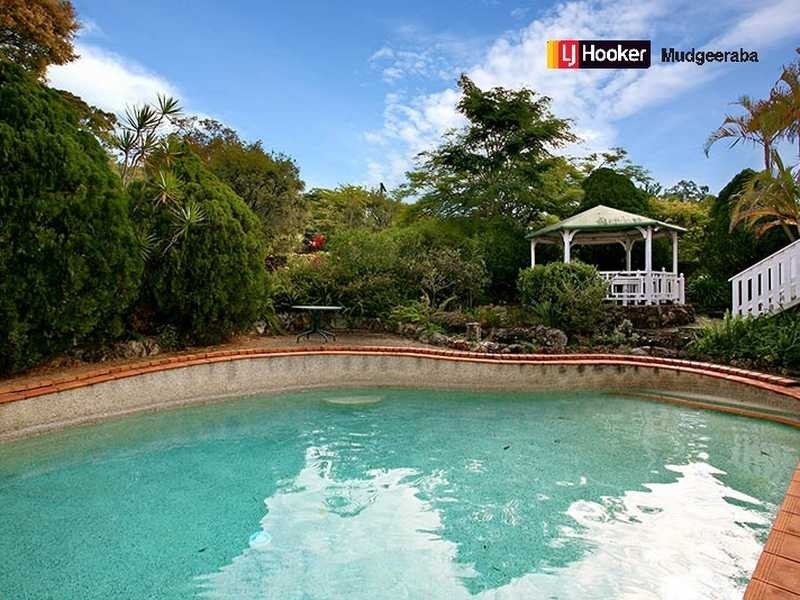 2 Regency Place, Mudgeeraba QLD 4213