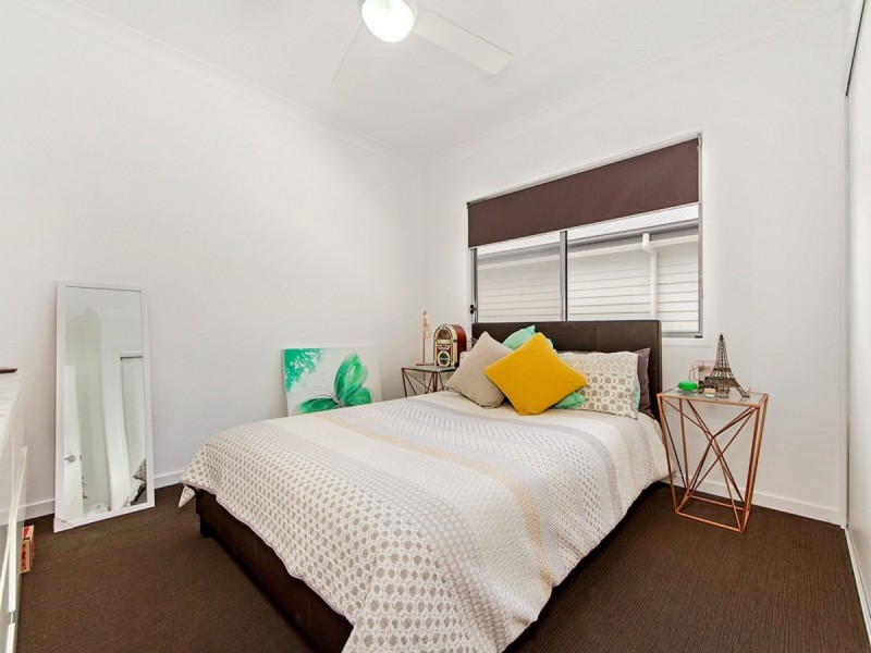 4 Eden Circuit, Reedy Creek QLD 4227